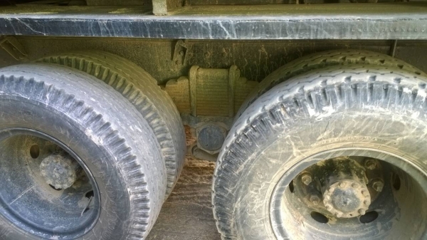 10ล้อดั้มFM3M สีไม่สวยแต่อย่างอื่นดี..คัสซีสวย เครื่องดี แห้ง..ช่วงล่างแน่น ทำใหม่แล้ว.