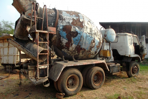 ขายด่วนรถสิบล้อUDCW30โม่ปูน6คิวเครืองไมมีมีเอกสาร