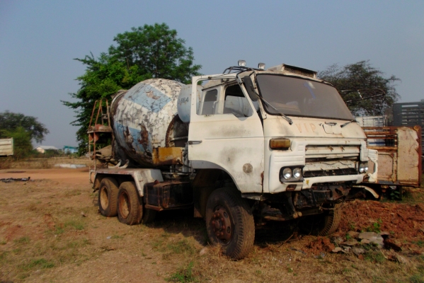 ขายด่วนรถสิบล้อUDCW30โม่ปูน6คิวเครืองไมมีมีเอกสาร