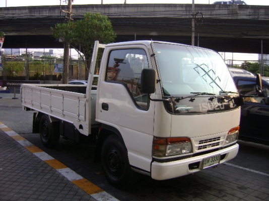 ISUZU,เครื่่่อง120แรง รถสี่ล้อใหญ่ หัวยกได้ เครื่่องดี คัซซีสวยฯ แอร์เย็น กระจกไฟฟ้า,พวงมาลัยพาวเวอร์,เกียร์สั้น ภายในดีสะอาดสวย ทะเบียนไม่ติดเวลาวิ่งได้24ชม.