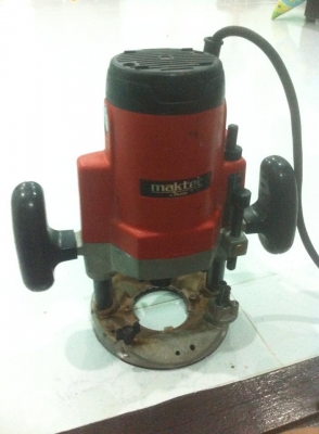 เร้าเตอร์ทำบัว 1/2" maktec Router MT360 เร้าเตอร์ทำบัว 1/2" maktec Router MT360