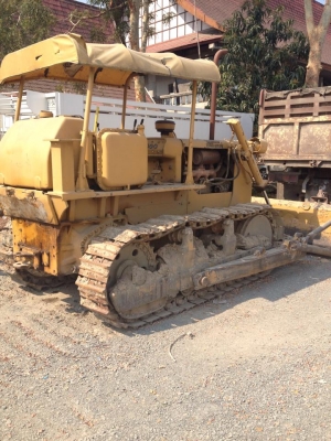 ขายรถ แทรกเตอร์ komatsu D 50-15 สภาพสวยมากพร้อมใช้งาน