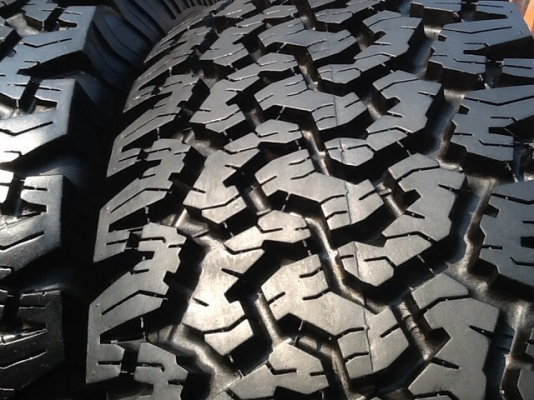 ขายยาง  BF ALL  265 x 75 x 16  สวยๆ เชิญครับ