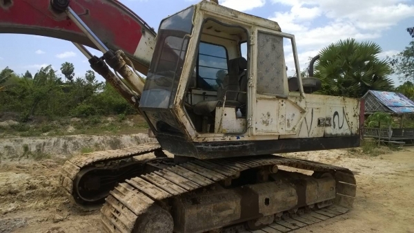 แบคโฮ200 SUMITOMO 280EA-3061 เครื่องแน่น เอวแน่น โซ่เต็ม เฟมก็ยังสวยดี.ใช้งานอยู่...รถนายก อบต.