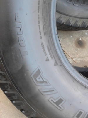 ขอบ 15 BF Goodrich Long Trail T/A Tour 255/70R15 มี 2เส้น TEL.081-427-3941 ขอบ 15 BF Goodrich Long Trail T/A Tour 255/70R15 มี 2เส้น TEL.081-427-3941