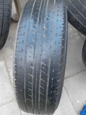 BRIDGESTONE DURAVIS R611  มี 2 เส้น ดอกยางหนาลึกทั้งคู่ TEL.081-427-3941