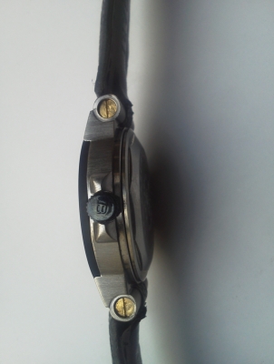 นาฬิกาข้อมือ bvlgari เป็นระบบ automatic สภาพยังสวยมาก สายหนังแท้ไม่เคยเปลี่ยนภาพยังสวยมาก ขนาดตามภาพ นาฬิกาข้อมือ bvlgari เป็นระบบ automatic สภาพยังสวยมาก สายหนังแท้ไม่เคยเปลี่ยนภาพยังสวยมาก ขนาดตามภาพ