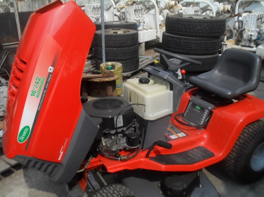 รถตัดหญ้านั่งขับ John Deere รถนอกนำเข้า 16เเรงม้า