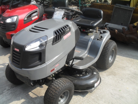รถตัดหญ้านั่งขับ 17.5 แรงม้า  Craftsman LT1500