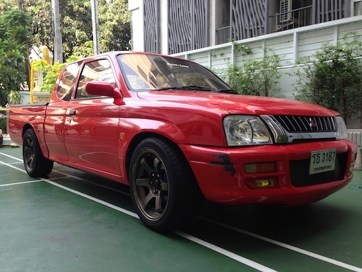 ขาย MITSUBISHI L200-STRADA,2DR  เครื่องJ1โหลดเตี้ย รูปหล่อ ต่อได้