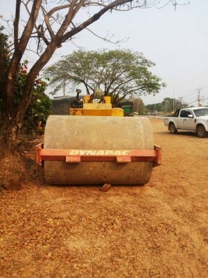 รถบด DYNAPAC CA251 แบบ ๒ เพลาขับ ขนาด ๑๐ ตัน สั่นได้ ๒๕ ตัน เอกสารสัญญาซื้อ ขาย ชอบเท่าไรต่อรองกันได้ครับ