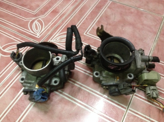 ปากลิ้นเร่ง d15b กับ f23b ของเก่าญีปุ่นสภาพดีตัวละ