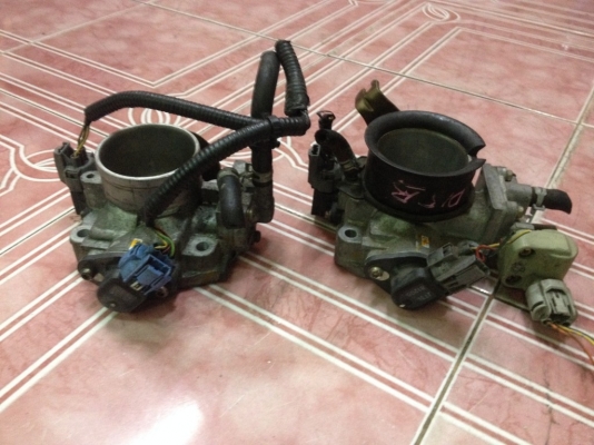 ปากลิ้นเร่ง d15b กับ f23b ของเก่าญีปุ่นสภาพดีตัวละ