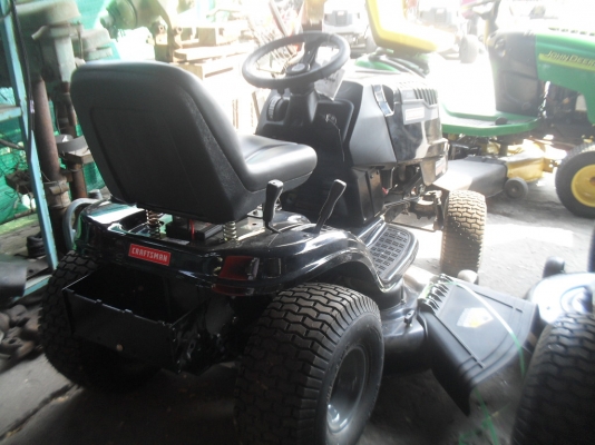 รถตัดหญ้าCraftsman 22แรงม้า ของนอก รถใหม่ LT2500 รถตัดหญ้าCraftsman 22แรงม้า ของนอก รถใหม่ LT2500