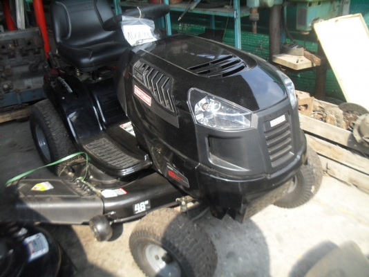 รถตัดหญ้าCraftsman 22แรงม้า ของนอก รถใหม่ LT2500 รถตัดหญ้าCraftsman 22แรงม้า ของนอก รถใหม่ LT2500