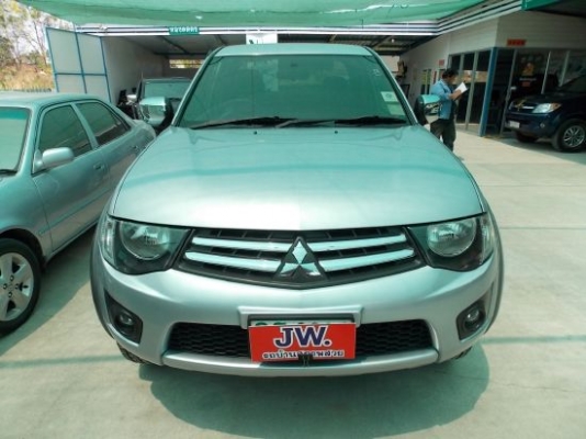 รถบ้าน มือเดียว วิ่งน้อย สภาพดีพร้อมใช้งาน เจ้าของใช้เอง ไม่เคยชน มาดูรถก่อนหรือทดลองดูได้ไม่ดีจริงไม่ต้องเอาไป สินเชื่อผ่านง่าย ติดแบล็คลิส บูโร หรือต่างจังหวัดก็ซื้อได้