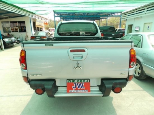 รถบ้าน มือเดียว วิ่งน้อย สภาพดีพร้อมใช้งาน เจ้าของใช้เอง ไม่เคยชน มาดูรถก่อนหรือทดลองดูได้ไม่ดีจริงไม่ต้องเอาไป สินเชื่อผ่านง่าย ติดแบล็คลิส บูโร หรือต่างจังหวัดก็ซื้อได้