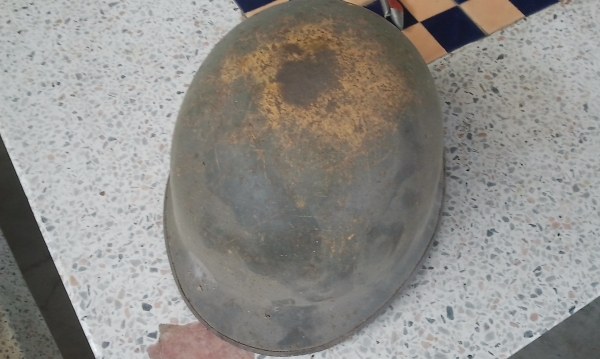 หมวกเหล็กสงครามโลกของเก่าน่าสะสม