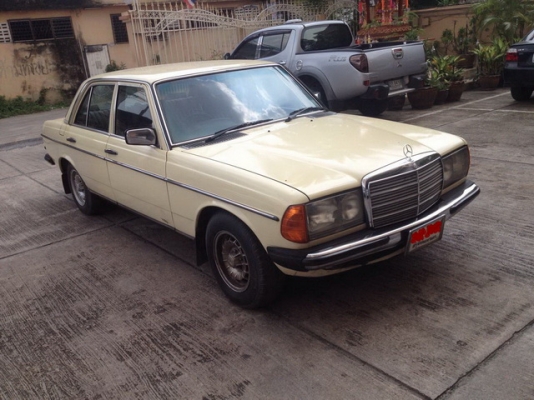 +<ปรับราคา>รถ BENZ E-CLASS 230E <w123>วิ่งน้อยสภาพเดิมๆ+