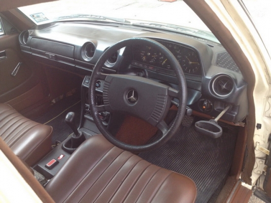 +<ปรับราคา>รถ BENZ E-CLASS 230E <w123>วิ่งน้อยสภาพเดิมๆ+