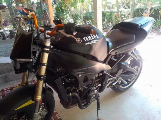 รุ่นพี่ฝากขาย..r1 ปี03 อินวอย แต่งสตั้นหล่อๆ เครื่องดี ไม่มีเยิ้ม ราคาเบาๆจับต้องได้