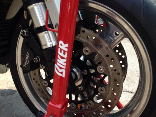 ต้ำพระราม2ขาย TRIUMPH DAYTONA 955Iปี04 สภาพสวยกริประบบไฟใช้ได้ครบ