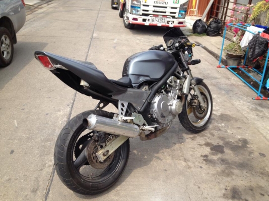 ขาย/แลก ครับ honda CB1 4สูบ 400cc รถปี 92 ครับมีชิวหน้าเเต่ง ตูดเเหลม เดินเบาปกติ บิดกระจาย 160 เด็กๆ เครื่องเเห้งๆๆๆ เสียงหวานมากลองมาฟัง ปล่อยมือขัยสบาย รถไม่เคยล้ม ไฟชาจปกติ ความร้อนไม่มีปัญหา จบเเล้วทุกอยา่ง มีเอกสาร อินวอยครบๆครับ โดยรวามสวยมาก ขายเเ ขาย/แลก ครับ honda CB1 4สูบ 400cc รถปี 92 ครับมีชิวหน้าเเต่ง ตูดเเหลม เดินเบาปกติ บิดกระจาย 160 เด็กๆ เครื่องเเห้งๆๆๆ เสียงหวานมากลองมาฟัง ปล่อยมือขัยสบาย รถไม่เคยล้ม ไฟชาจปกติ ความร้อนไม่มีปัญหา จบเเล้วทุกอยา่ง มีเอกสาร อินวอยครบๆครับ โดยรวามสวยมาก ขายเเ