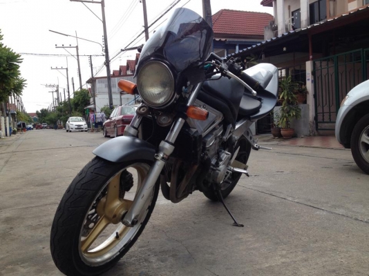 ขาย/แลก ครับ honda CB1 4สูบ 400cc รถปี 92 ครับมีชิวหน้าเเต่ง ตูดเเหลม เดินเบาปกติ บิดกระจาย 160 เด็กๆ เครื่องเเห้งๆๆๆ เสียงหวานมากลองมาฟัง ปล่อยมือขัยสบาย รถไม่เคยล้ม ไฟชาจปกติ ความร้อนไม่มีปัญหา จบเเล้วทุกอยา่ง มีเอกสาร อินวอยครบๆครับ โดยรวามสวยมาก ขายเเ ขาย/แลก ครับ honda CB1 4สูบ 400cc รถปี 92 ครับมีชิวหน้าเเต่ง ตูดเเหลม เดินเบาปกติ บิดกระจาย 160 เด็กๆ เครื่องเเห้งๆๆๆ เสียงหวานมากลองมาฟัง ปล่อยมือขัยสบาย รถไม่เคยล้ม ไฟชาจปกติ ความร้อนไม่มีปัญหา จบเเล้วทุกอยา่ง มีเอกสาร อินวอยครบๆครับ โดยรวามสวยมาก ขายเเ