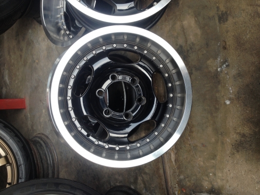 ขายล้อ Enkei 2 ชิ้นแท้ Japan 15x8 ออฟ-27 6 รูกระบะ ออฟลึก 4 นิ้ว สวยมาก