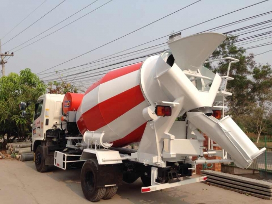 รับต่อรถโม่ปูน 4 คิว