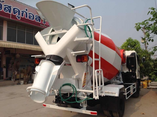 รับต่อรถโม่ปูน 4 คิว