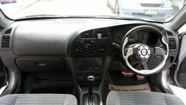 ขายท้ายเบนซ์ ชุดแต่งEVO4 เครื่อง1.8 เกียร์ออโต้ ติดแก๊สหัวฉีด เบรคABS