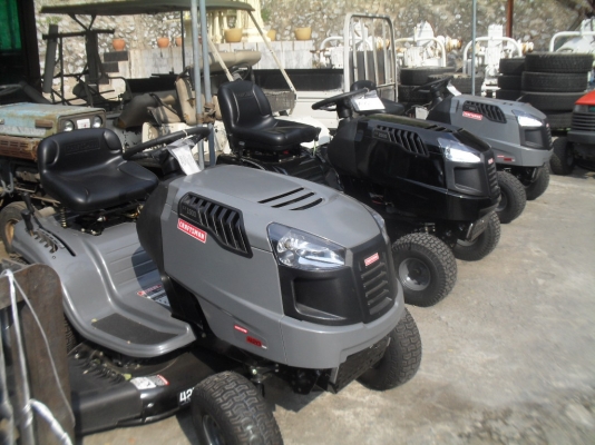 ขายส่ง รถตัดหญ้า รถดำนา รถเกี่ยวข้าว และ เครื่องจักรเกษตร ขายส่ง รถตัดหญ้า รถดำนา รถเกี่ยวข้าว และ เครื่องจักรเกษตร