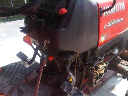ขายรถไถ Kubota L 4508DI (4WD) พร้อมดันหน้าตราช้าง