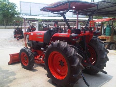 ขายรถไถ Kubota L 4508DI (4WD) พร้อมดันหน้าตราช้าง
