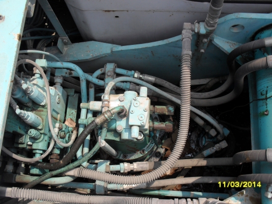 ******KOBELCO SK200 MARK V****** แถมหัวเจาะ 1 หัว