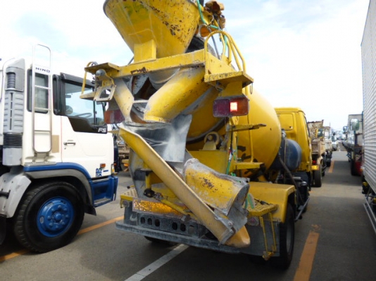 ขาย รถโม่ HINO FC 2.5Q