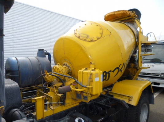 ขาย รถโม่ HINO FC 2.5Q