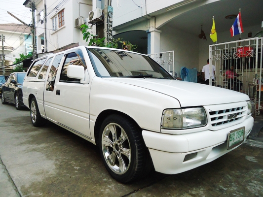 ขายรถ กะบะ IZUZU