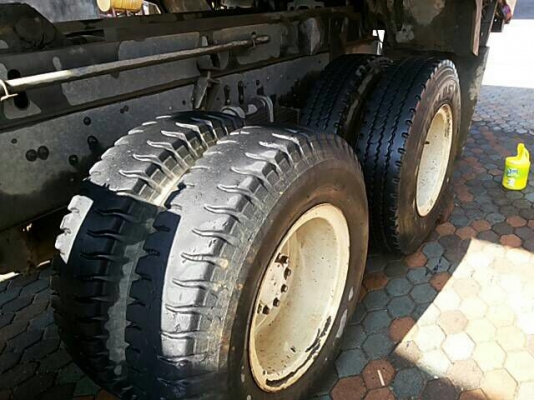 รถฮีโน่ 10 ล้อดั้ม 260 แรงม้า. ปี 47  ( ขายแม่,ลูก )  สนใจติดต่อ 081 - 6079515