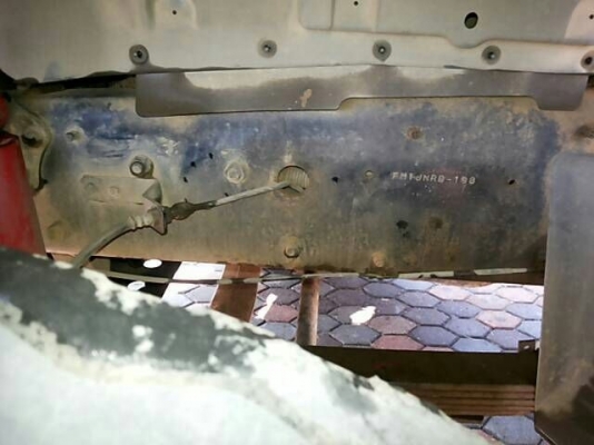 รถฮีโน่ 10 ล้อดั้ม 260 แรงม้า. ปี 47  ( ขายแม่,ลูก )  สนใจติดต่อ 081 - 6079515