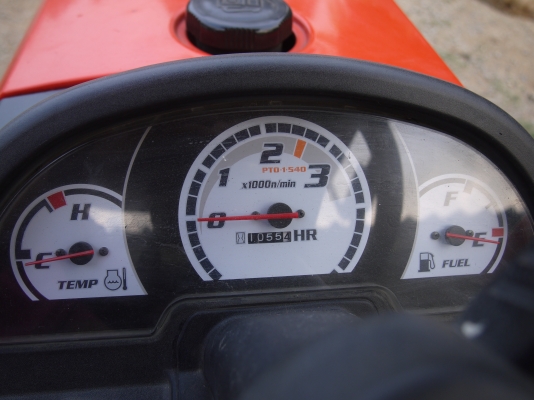 ขาย Kubota B2420 24แรง 2 เพลา ตัวใหม่ เอกสารพร้อมโอนครับ