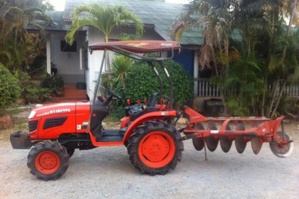 ขาย Kubota B2420 24แรง 2 เพลา ตัวใหม่ เอกสารพร้อมโอนครับ ขาย Kubota B2420 24แรง 2 เพลา ตัวใหม่ เอกสารพร้อมโอนครับ