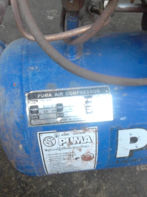 ขายเครื่องปั๊มลม PUMA 3 HP ขาย 2800 บาท  สนใจติดต่อ.081-427-3941