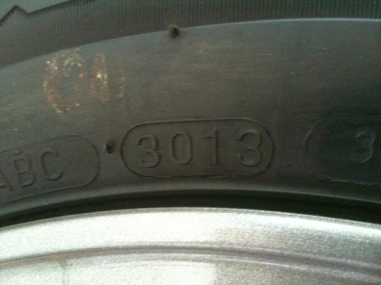 ขาย แม็ค ขอบ 14  สภาพสวยคับ  ยาง ปี 13  4รู100