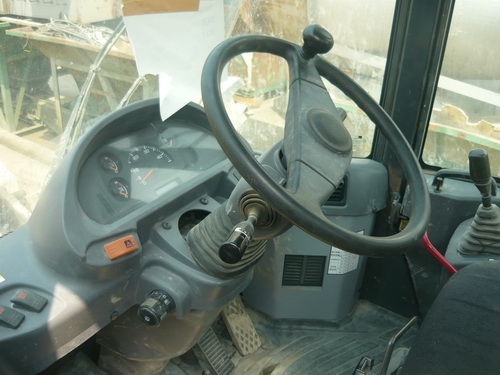 รถตักล้อยาง Komatsu WA150 รถเก่านอก นำเข้าจากญี่ปุ่น สภาพเดิมๆ พร้อมใช้งาน