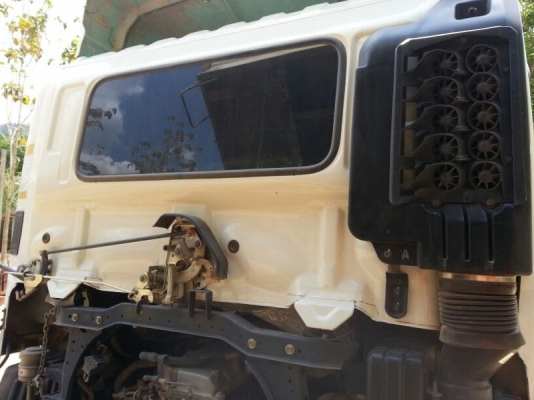 รถฮีโน่ 6 ล้อดั้ม 175 แรงม้า ปี 54   สนใจติดต่อ 081 - 6079515