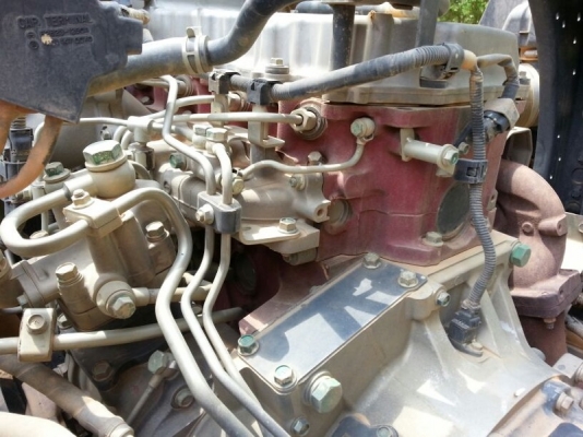 รถฮีโน่ 6 ล้อดั้ม 175 แรงม้า ปี 54   สนใจติดต่อ 081 - 6079515