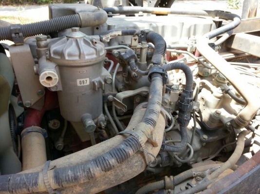 รถฮีโน่ 6 ล้อดั้ม 175 แรงม้า ปี 54   สนใจติดต่อ 081 - 6079515