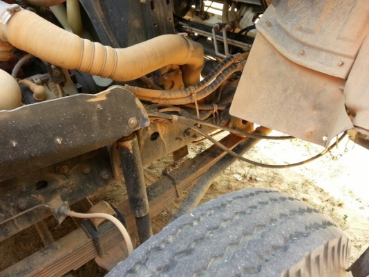 รถฮีโน่ 6 ล้อดั้ม 175 แรงม้า ปี 54   สนใจติดต่อ 081 - 6079515